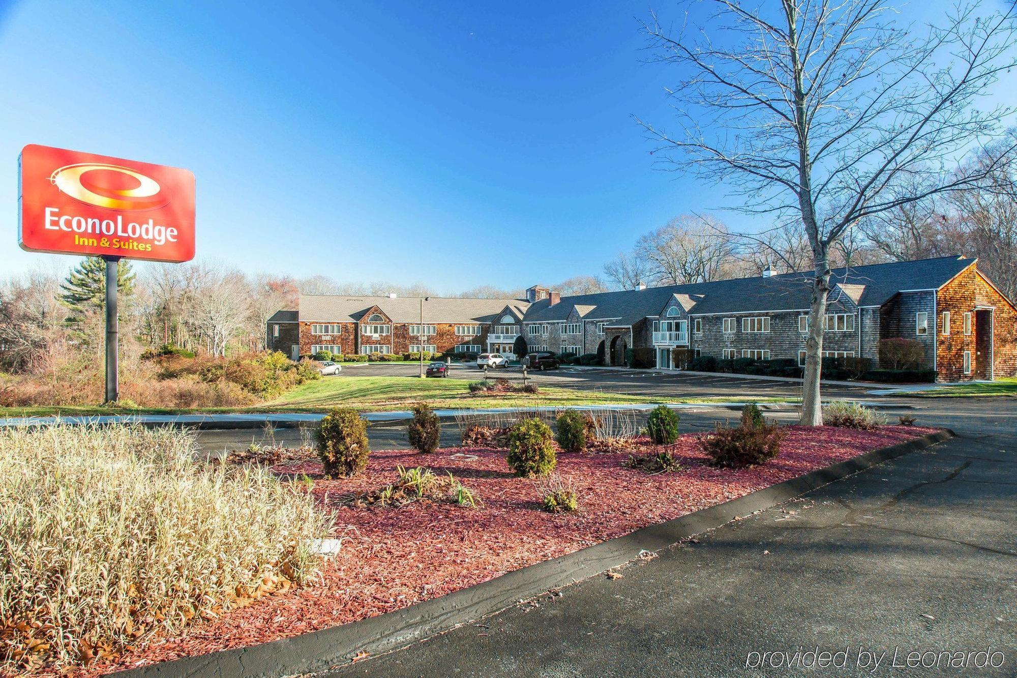 Econo Lodge Inn & Suites Groton Eksteriør bilde