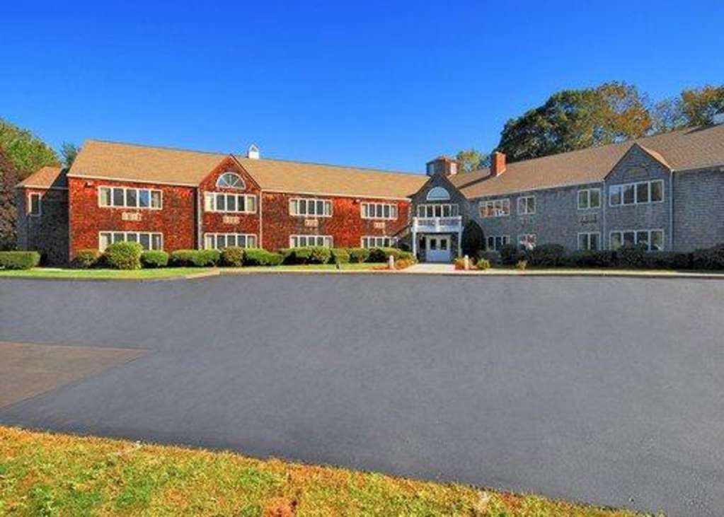 Econo Lodge Inn & Suites Groton Eksteriør bilde